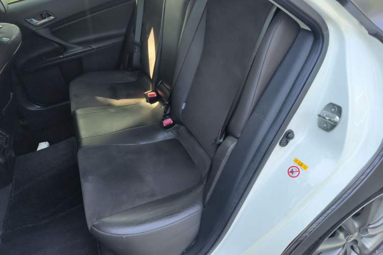 Used Toyota Reiz 2013 2.5V Shangrui Edition Left Rear Seat