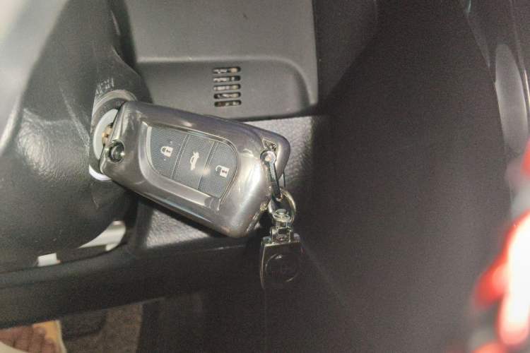 Used Toyota Reiz 2013 2.5S Elite Edition Vehicle Key