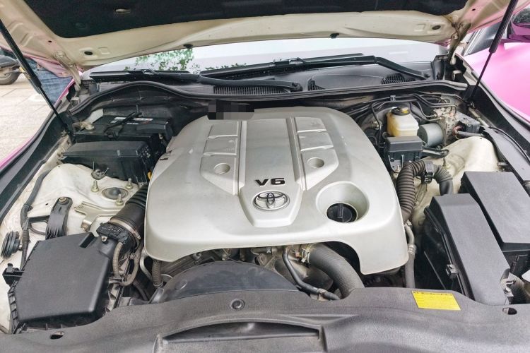 Used Toyota Reiz 2013 2.5V Shangrui Edition Engine Bay