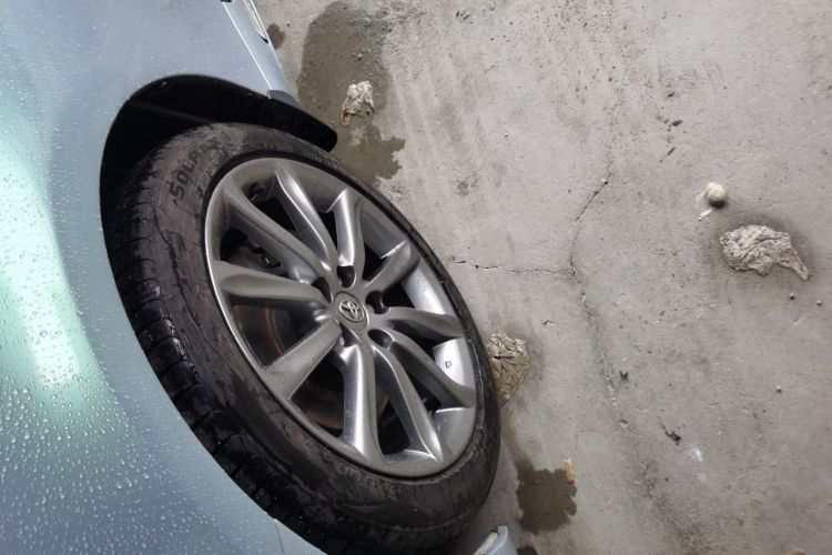 Used Toyota Reiz 2013 2.5V Shangrui Edition Left Front Wheel Hub