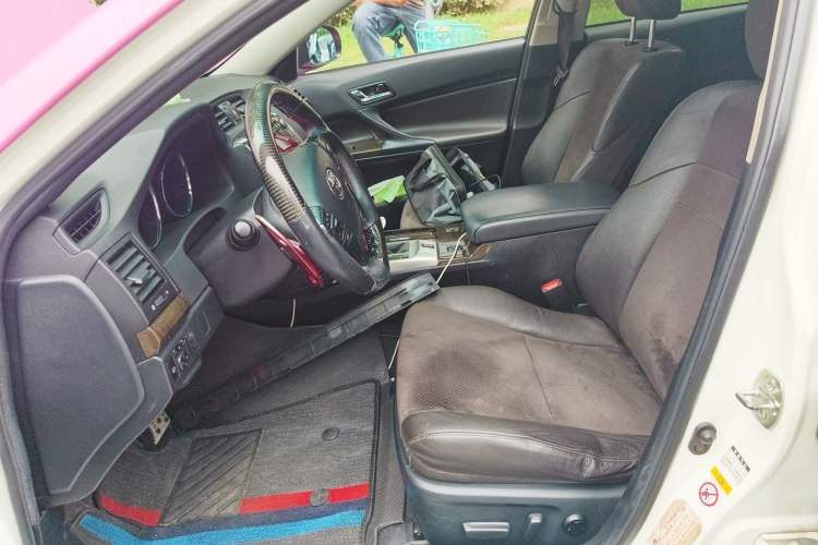 Used Toyota Reiz 2013 2.5V Shangrui Edition Left Front Seat