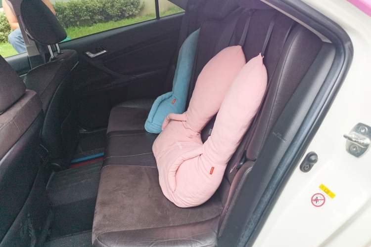 Used Toyota Reiz 2013 2.5V Shangrui Edition Left Rear Seat
