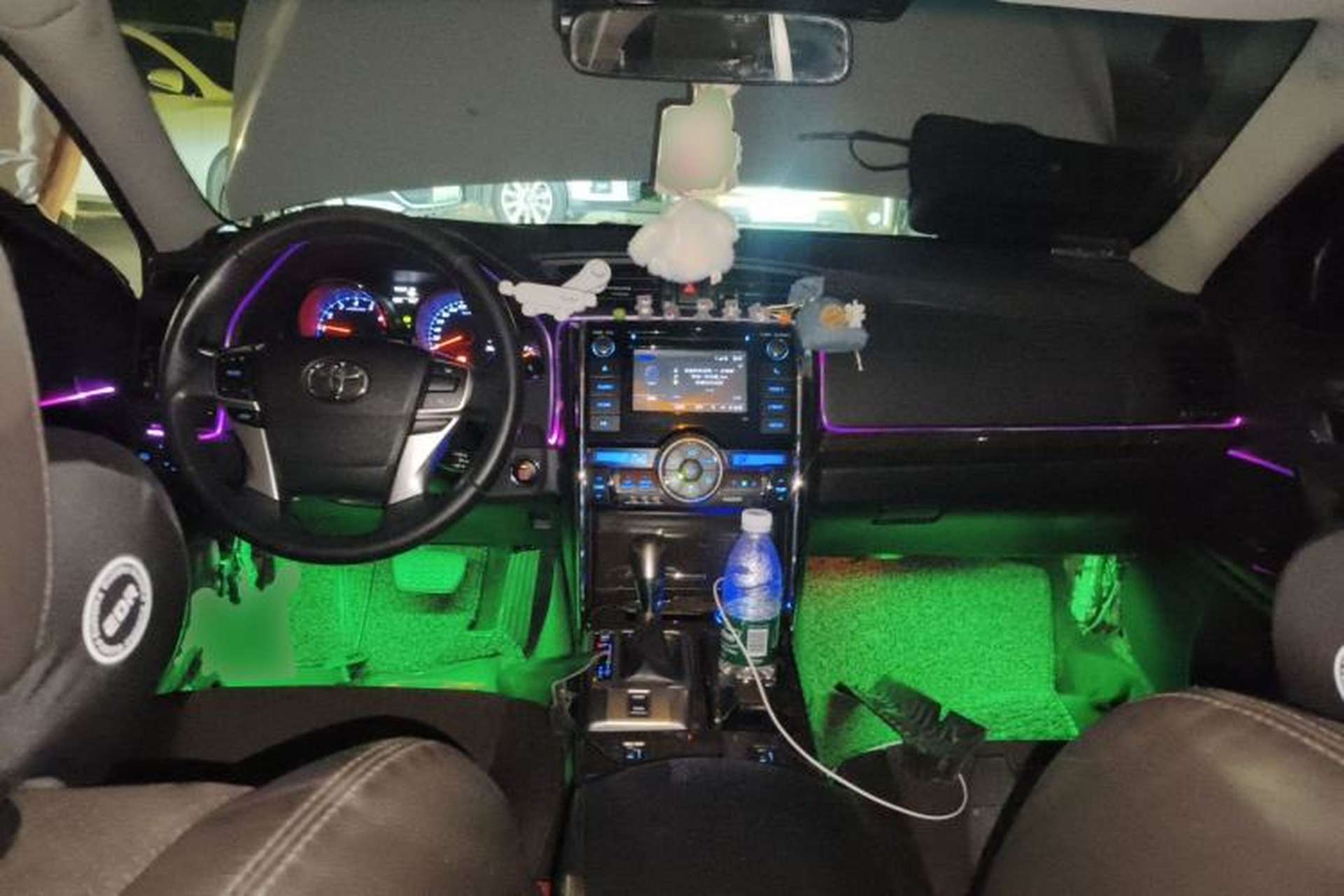 Used Toyota Reiz 2013 2.5V Shangrui Edition Center Console