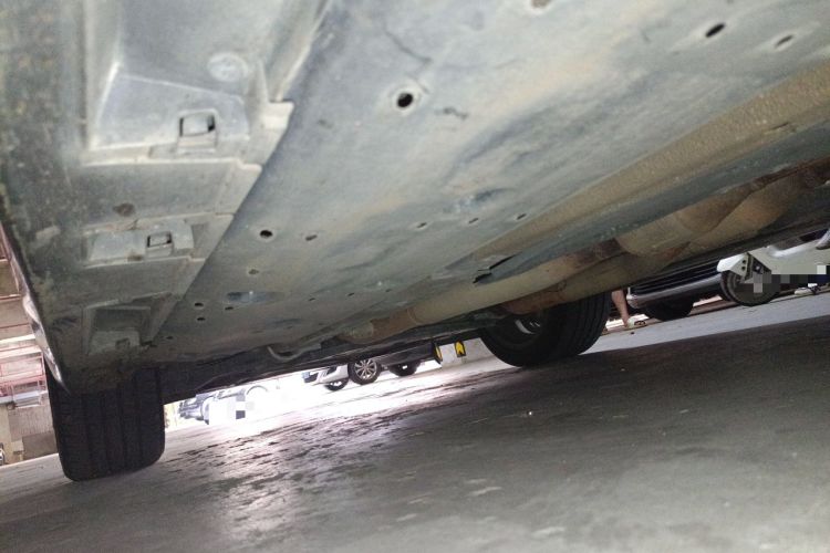 Used Toyota Reiz 2013 2.5V Shangrui Edition Chassis Front Left