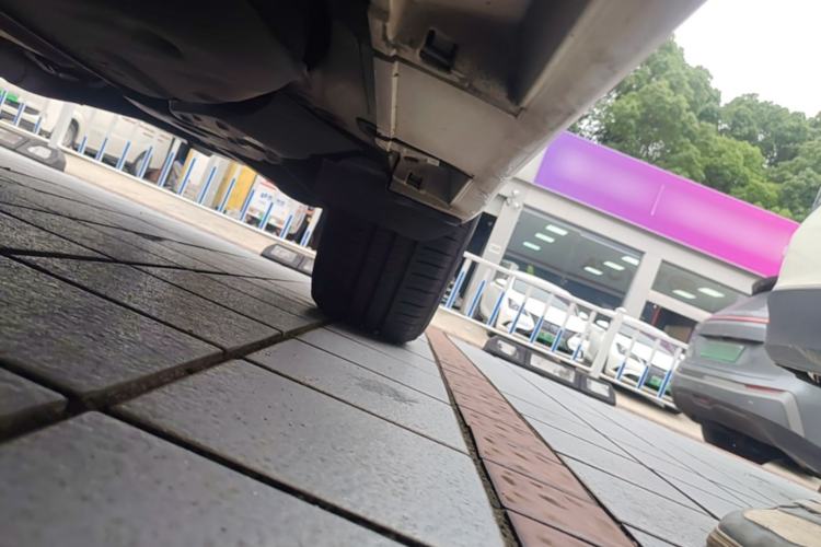 Used Toyota Reiz 2013 2.5S Elite Edition Chassis Rear Left