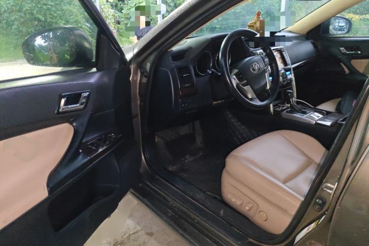 Used Toyota Reiz 2013 2.5S Elite Edition Driver Seat