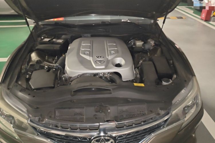 Used Toyota Reiz 2013 2.5V Shangrui Edition Engine Bay