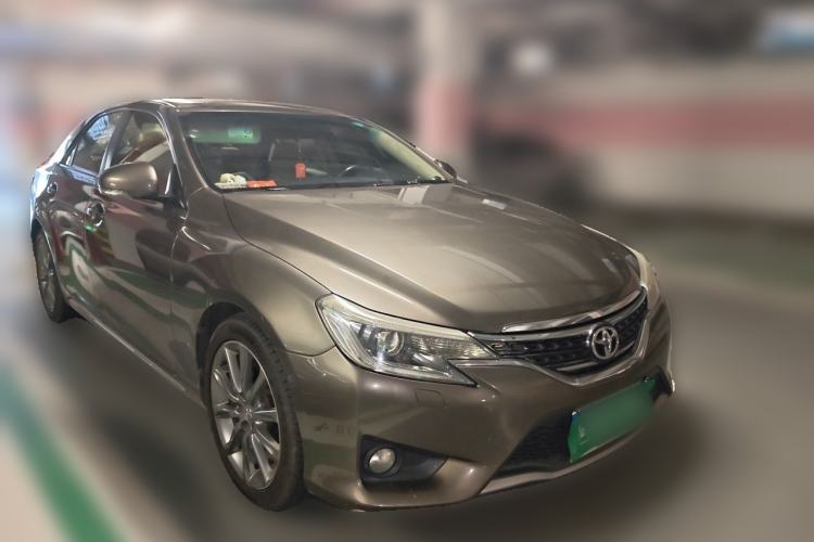Used Toyota Reiz 2013 2.5V Shangrui Edition Front Right 45 Deg