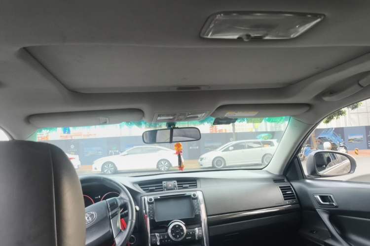 Used Toyota Reiz 2013 2.5V Elite Edition Headliner