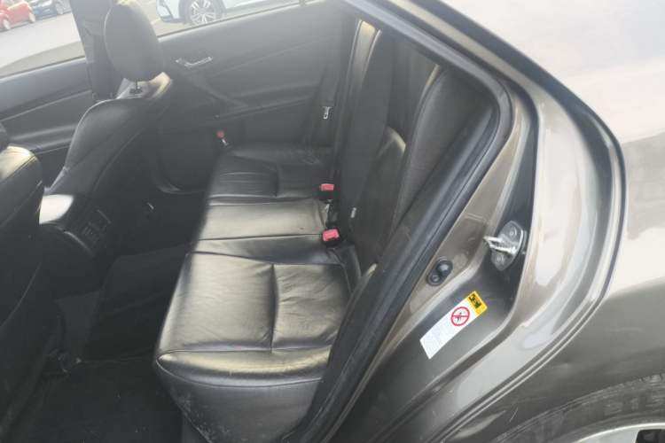 Used Toyota Reiz 2013 2.5V Elite Edition Left Rear Seat