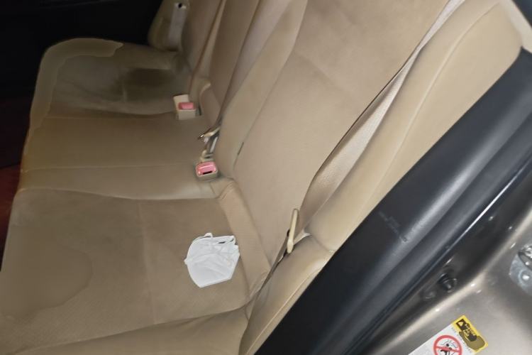 Used Toyota Reiz 2013 2.5V Shangrui Edition Left Rear Seat