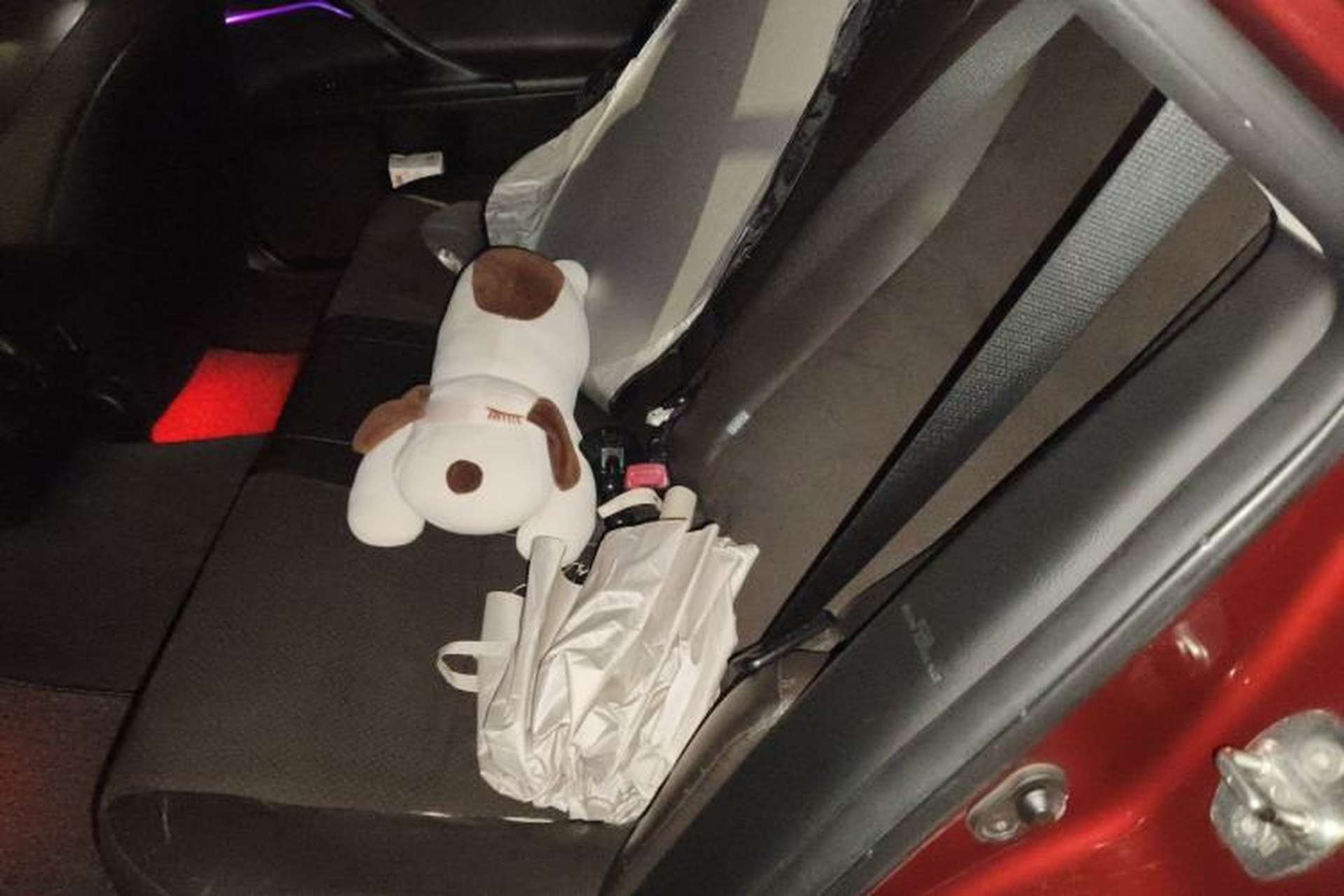 Used Toyota Reiz 2013 2.5V Shangrui Edition Left Rear Seat