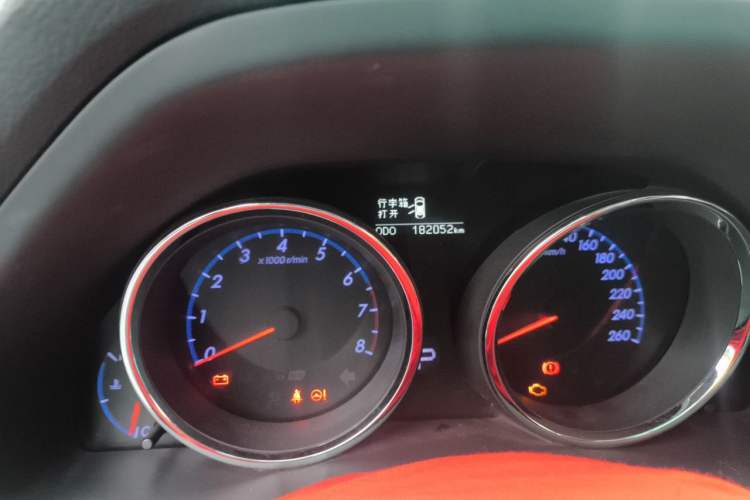 Used Toyota Reiz 2013 2.5V Elite Edition Odometer Close Up