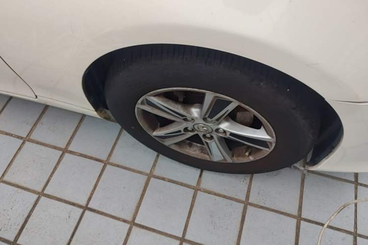 Used Toyota Reiz 2013 2.5S Elite Edition Right Front Wheel Hub