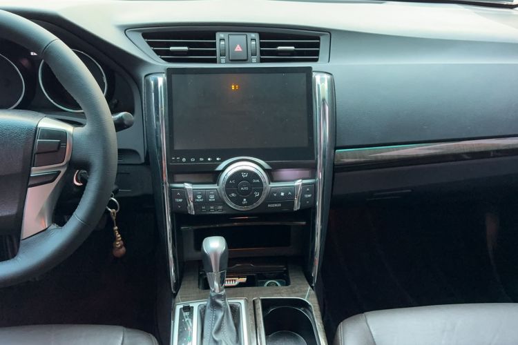 Used Toyota Reiz 2013 2.5V Elite Edition Audio And AC Panel