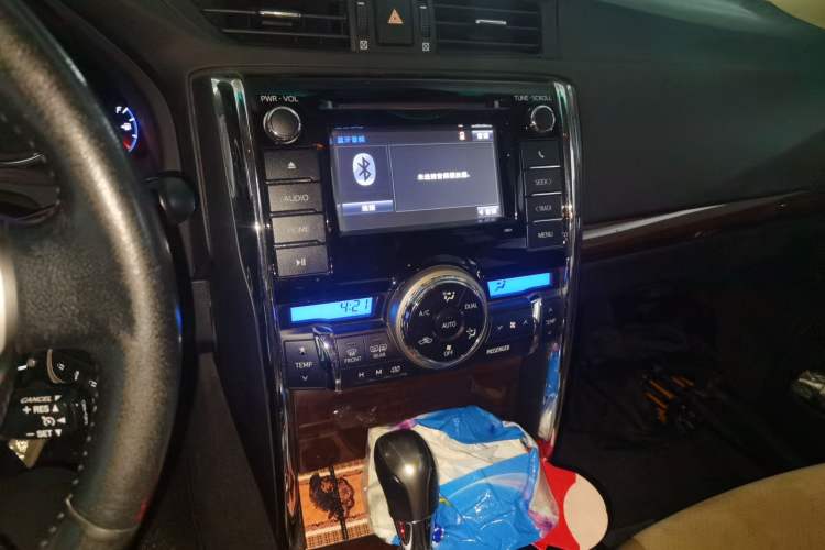 Used Toyota Reiz 2013 2.5V Shangrui Edition Audio And AC Panel