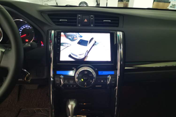 Used Toyota Reiz 2013 2.5V Shangrui Edition Audio And AC Panel