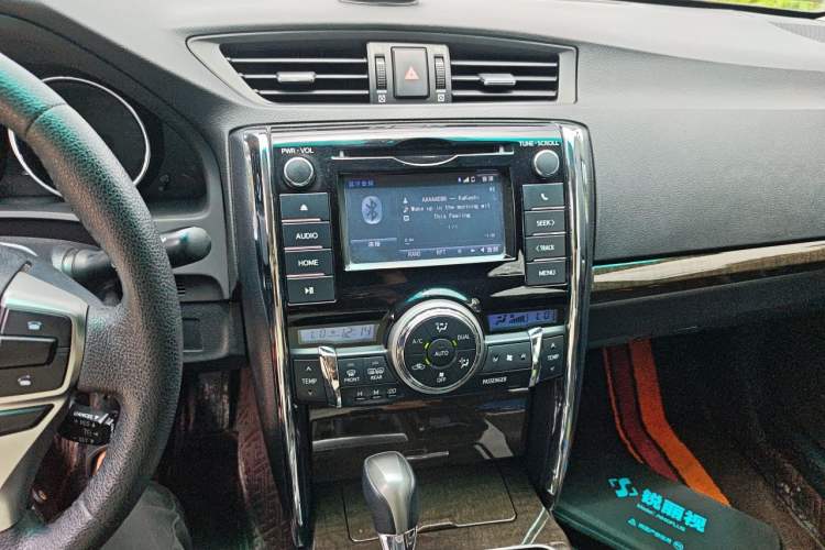 Used Toyota Reiz 2013 2.5V Shangrui Edition Audio And AC Panel