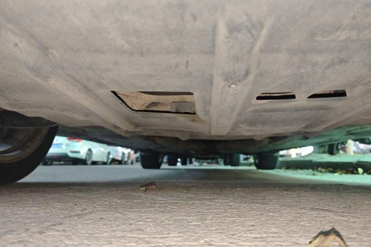 Used Toyota Reiz 2013 2.5V Shangrui Edition Chassis Front