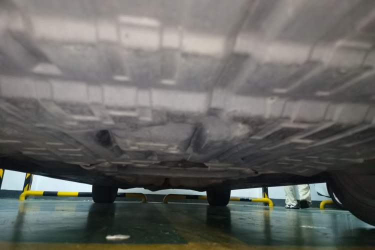 Used Toyota Reiz 2013 2.5V Shangrui Edition Chassis Front