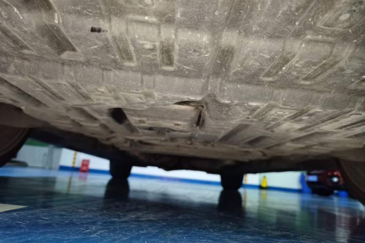 Used Toyota Reiz 2013 2.5V Supreme Edition Chassis Front