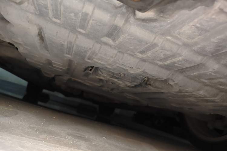 Used Toyota Reiz 2013 2.5V Supreme Edition Chassis Front