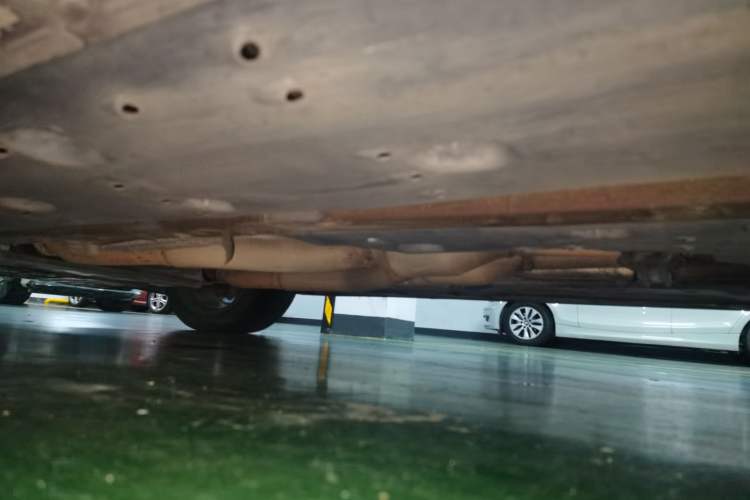 Used Toyota Reiz 2013 2.5V Shangrui Edition Chassis Front Left