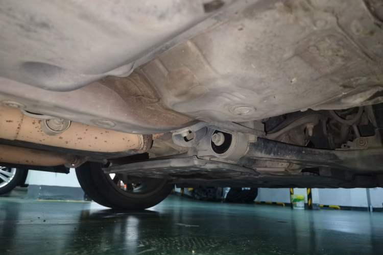 Used Toyota Reiz 2013 2.5V Shangrui Edition Chassis Front Right