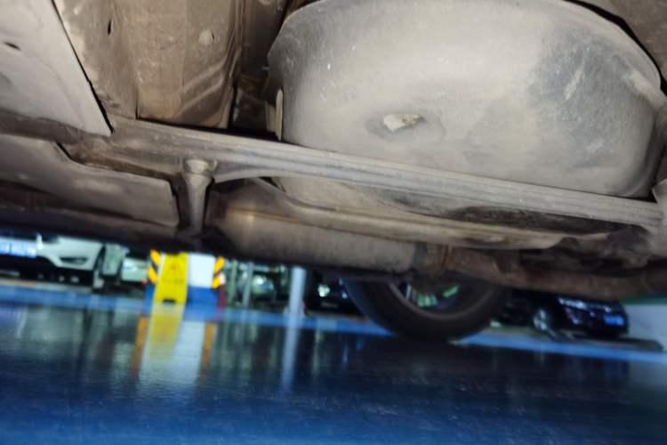 Used Toyota Reiz 2013 2.5V Supreme Edition Chassis Rear Left