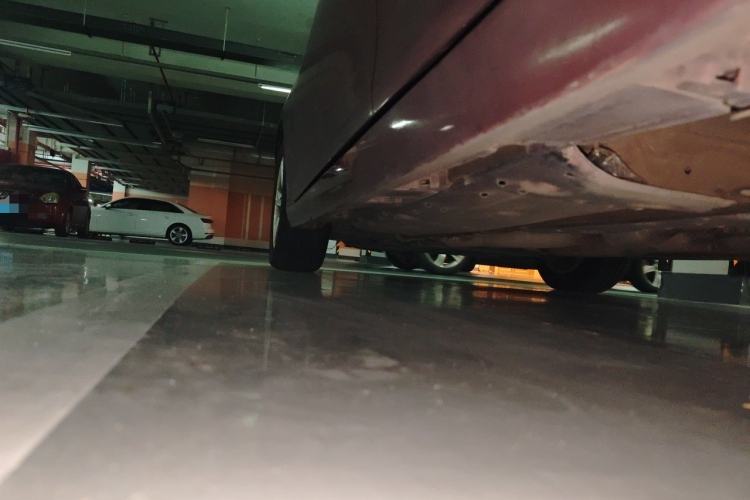 Used Toyota Reiz 2013 2.5V Elite Edition Chassis Rear Left