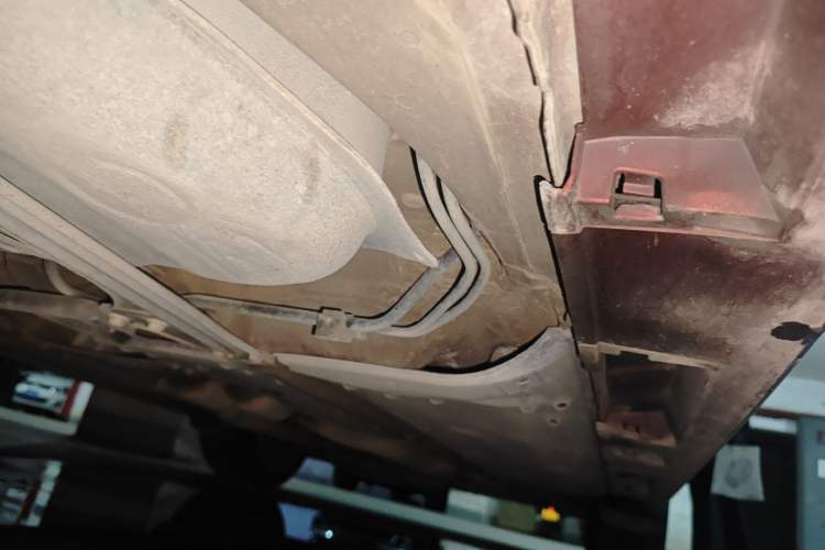 Used Toyota Reiz 2013 2.5V Supreme Edition Chassis Rear Right