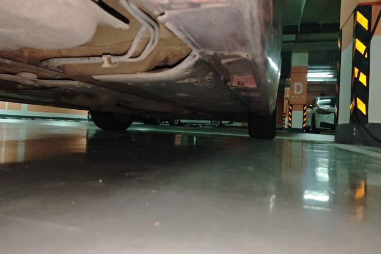 Used Toyota Reiz 2013 2.5V Elite Edition Chassis Rear Right