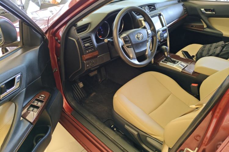 Used Toyota Reiz 2013 2.5S Elite Edition Driver Seat