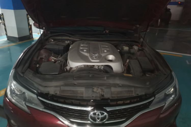 Used Toyota Reiz 2013 2.5V Shangrui Edition Engine Bay