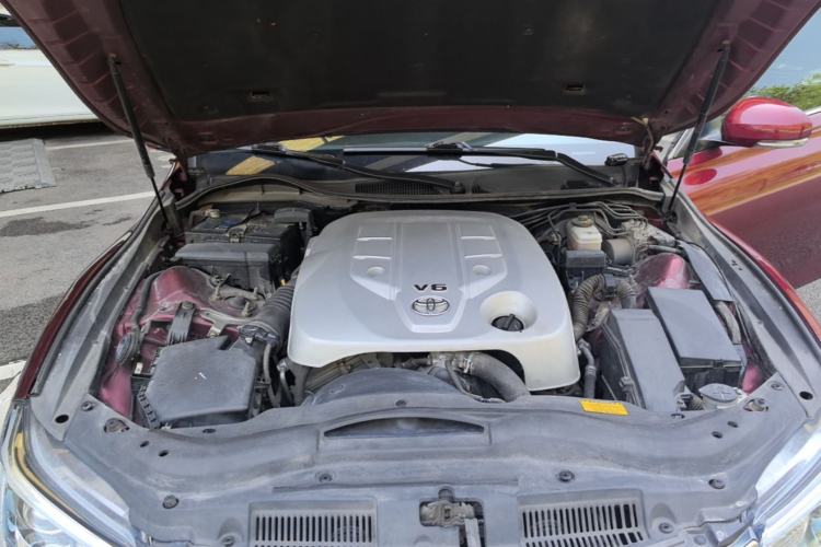 Used Toyota Reiz 2013 2.5V Shangrui Edition Engine Bay