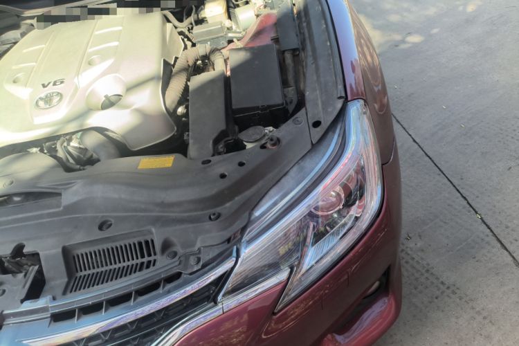 Used Toyota Reiz 2013 2.5V Shangrui Edition Engine Bay Left