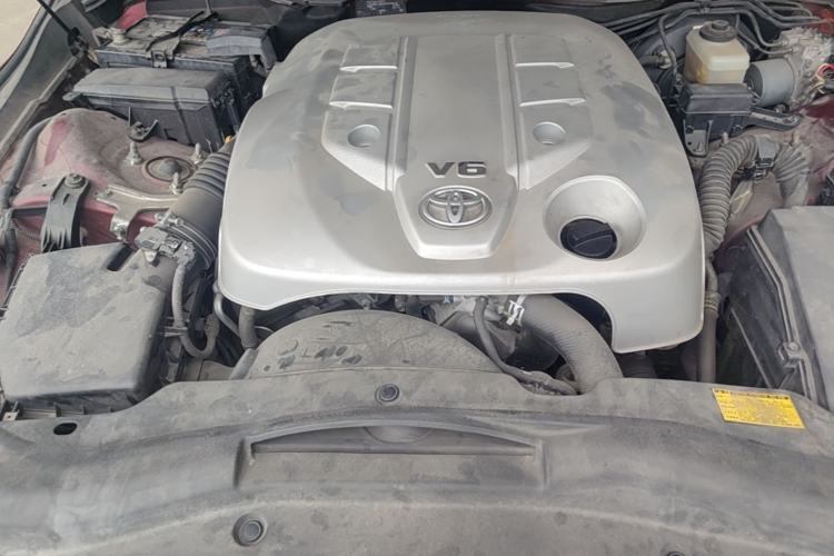 Used Toyota Reiz 2013 2.5V Shangrui Edition Engine Bay