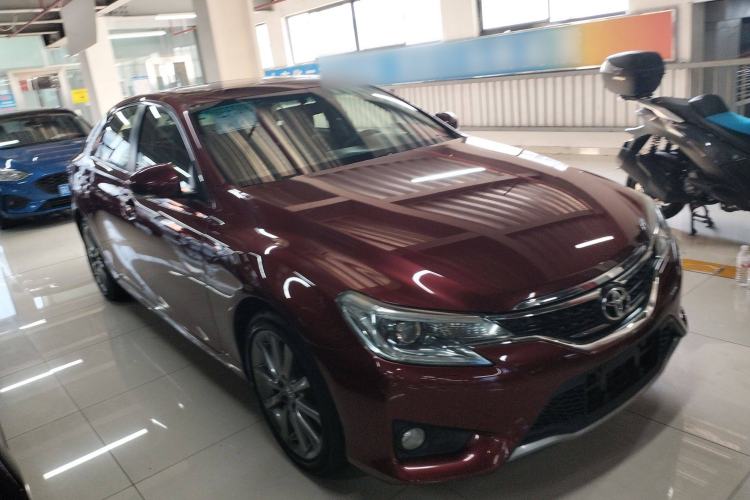 Used Toyota Reiz 2013 2.5V Shangrui Edition Front Right 45 Deg