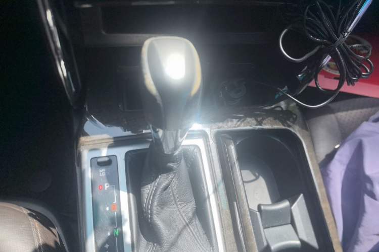 Used Toyota Reiz 2013 2.5V Shangrui Edition Gear Lever