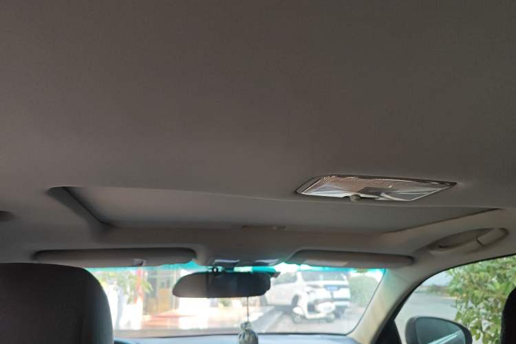 Used Toyota Reiz 2013 2.5V Shangrui Edition Headliner
