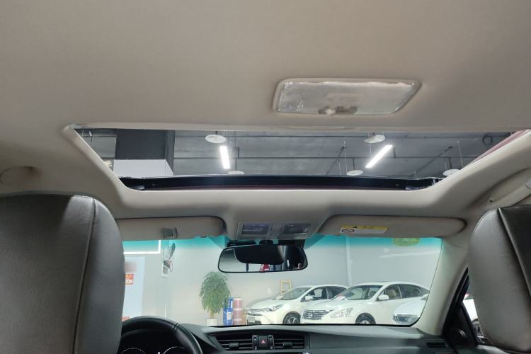 Used Toyota Reiz 2013 2.5V Shangrui Edition Headliner