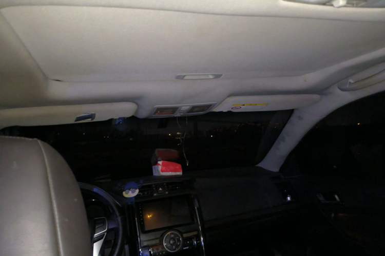 Used Toyota Reiz 2013 2.5V Elite Edition Headliner
