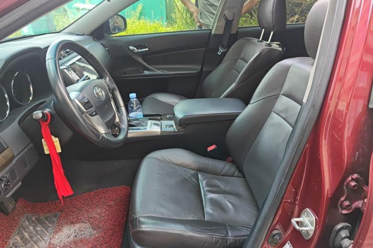 Used Toyota Reiz 2013 2.5V Elite Edition Left Front Seat