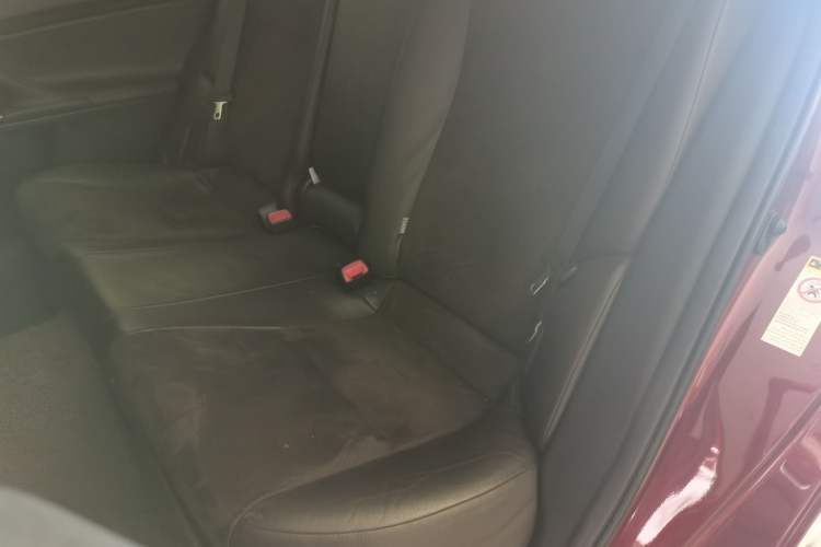 Used Toyota Reiz 2013 2.5V Shangrui Edition Left Rear Seat