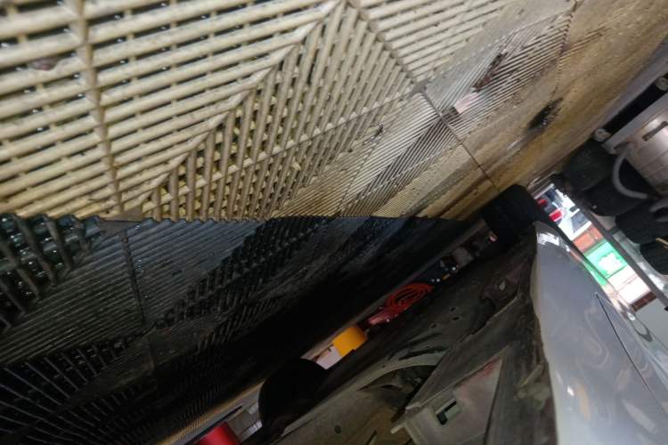 Used Toyota Reiz 2013 2.5V Elite Edition Left Side Sill
