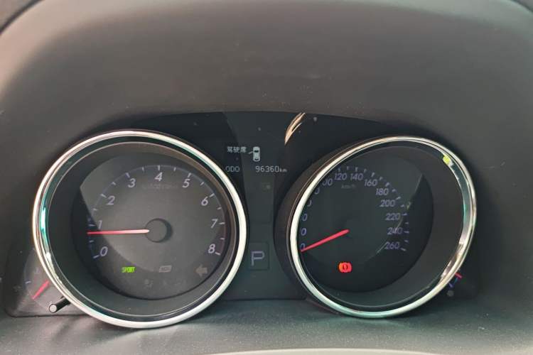 Used Toyota Reiz 2013 2.5V Shangrui Edition Odometer Close Up