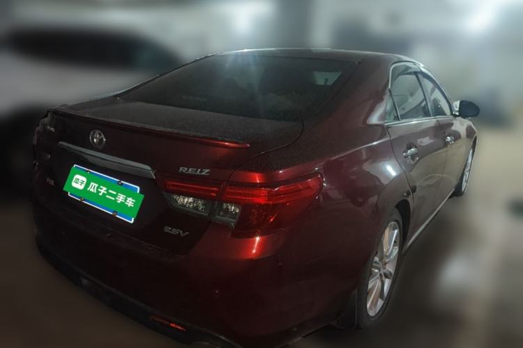 Used Toyota Reiz 2013 2.5V Supreme Edition Rear Right 45 Deg