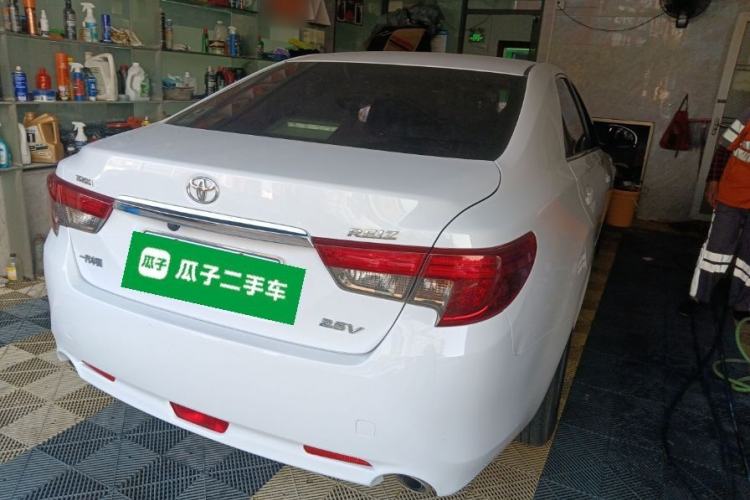 Used Toyota Reiz 2013 2.5V Elite Edition Rear Right 45 Deg