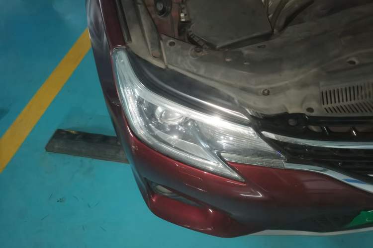 Used Toyota Reiz 2013 2.5V Shangrui Edition Right Front Headlight