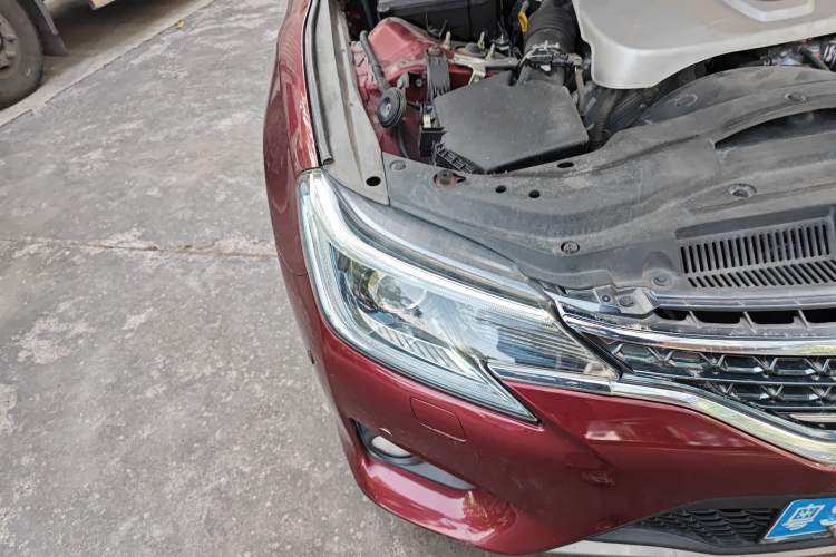 Used Toyota Reiz 2013 2.5V Shangrui Edition Right Front Headlight